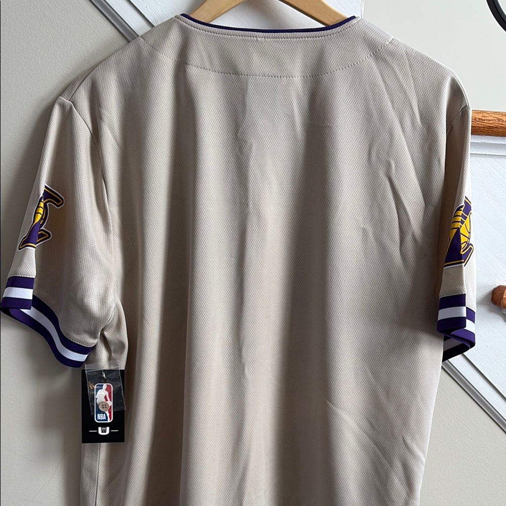 Los Angeles Lakers Beige Baseball Jersey - Picture 3 of 3